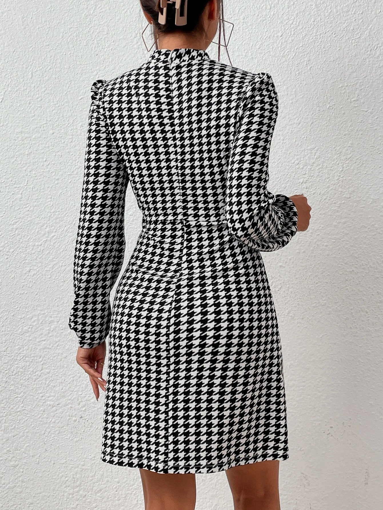 Privé Houndstooth Print Mock Neck Lantern Sleeve Dress